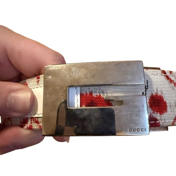 Vintage Gucci Red and White Cherry/Floral Pattern Rare Belt 35 inches